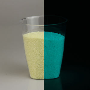 Pigment luminescent UV Strontium Aluminium, poudre photoluminescente fluorescente aux terres rares qui brille dans le noir <span class=keywords><strong>pour</strong></span> revêtements et peintures - Product Image 1