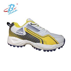 Hommes turf chaussures de cricket nouvelles baskets design haute qualité chaussures de sport en vente meilleur picots en caoutchouc - Product Image 4
