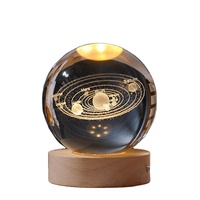 Lampu Kristal Bola Sistem Tata Surya Galaksi 3D LED, Lampu Suasana Dekoratif untuk Meja Tidur