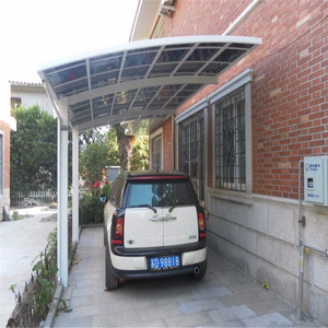 Cochera de aluminio moderna con techo parasol para entrada de vehículos, en venta - Product Image 2