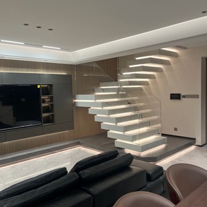 Scala a Pioli Moderna con Struttura Impilabile, Supporto in Metallo Pesante, Dimensioni Personalizzabili per Centri Commerciali, Uffici e Ingegneria Edile Interna - Product Image 6