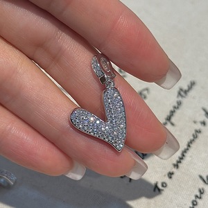 Pendentif latéral simple et basique en argent pur S925 avec zircone complète, design rétro, luxe léger, pendentifs de mode, breloques - Product Image 2