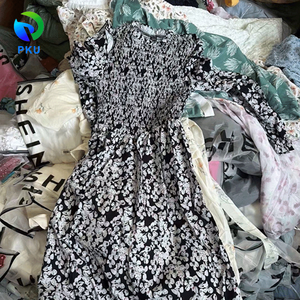 Sheines Venta al por Mayor a Precio Super Bajo, Lote Mixto de Ropa de Marca en Oferta, Ropa de Verano para <span class=keywords><strong>Hombre</strong></span>, Algodón Estampado de <span class=keywords><strong>Moda</strong></span>, Bambú - Product Image 4