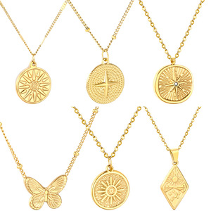 Collar con colgante de estrella redonda de acero inoxidable Retro de estilo americano y europeo para mujer, joyería de alta gama versátil y a la moda - Product Image 2