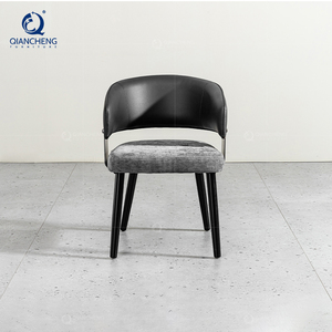 QIANCHENG Forniture Cinesi: Sedia <span class=keywords><strong>in</strong></span> Pelle <span class=keywords><strong>per</strong></span> Soggiorno, Arredamento di Lusso Unico, Sedia da Pranzo con Gambe <span class=keywords><strong>in</strong></span> <span class=keywords><strong>Metallo</strong></span> Verniciato - Product Image 4