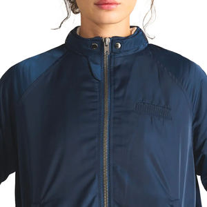 Chaqueta Bomber de Satén Personalizada de Alta Calidad para Mujer con Detalles en Piel de Oveja, Acabado Ecológico e Impermeable - Product Image 3