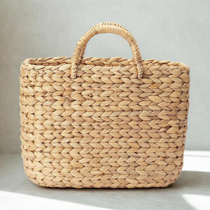 Sac à main artisanal vintage de haute couture, grande capacité, bandoulière, pour boutique haut de gamme, luxe durable, Vietnam - Product Image 1