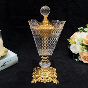 Decorazione per il Ramadan, Bruciatore di Incenso Arabo Moderno in Acrilico Dorato, Portatile per Ufficio, Hotel e Casa - Product Image 5