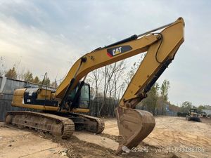 รถขุดตีนตะขาบมือสอง Caterpillar 329D ขนาด 29 ตัน ใช้งานน้อย ชั่วโมงการทำงานต่ำ ระบบไฮดรอลิก รถขุดมือสอง CAT 329DL ของแท้จากญี่ปุ่น - Product Image 2