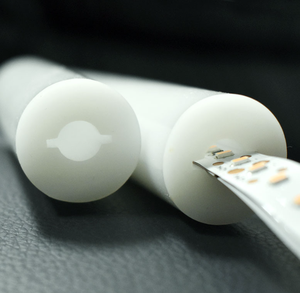 D22 LED lengan silikon <span class=keywords><strong>Neon</strong></span> <span class=keywords><strong>360</strong></span> derajat bersinar tabung fleksibel peringkat IP68 harga grosir untuk aplikasi lanskap - Product Image 2