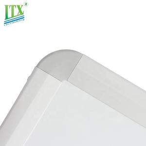 Tableau blanc magnétique moderne en métal à effacement à sec avec cadre en aluminium et crochets mobiles <span class=keywords><strong>pour</strong></span> l'enseignement - Product Image 4