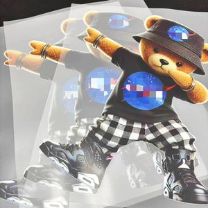 บริการพิมพ์ลายเสื้อยืด<span class=keywords><strong>แบบ</strong></span>กำหนดเองด้วยความร้อน โรงงานผลิตโลโก้ พลาสติซอล ป้าย สติ๊กเกอร์ แผ่น PET <span class=keywords><strong>แบบ</strong></span>กดลาย การ์ตูน ปรับแต่งได้ - Product Image 2