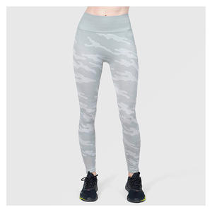 Casual Wear Super Soft Lightweight Fitness High Waited Legging Seamless Trending Style Custom <b>Color</b> Elastic Leggings for Women - Product Image 6