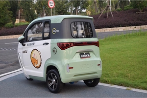สกู๊ตเตอร์สามล้อ Urban Curiser L2E ดีไซน์ตัวถังปิด สำหรับการเดินทางในเมือง - Product Image 3
