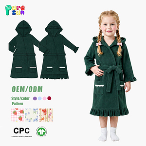 Pijamas Infantiles de Franela con Capucha Hechos a Medida por Puresun para Navidad Otoño/Invierno - Batas Premium para Mujer con Volantes - Product Image 1