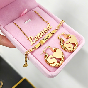 Ensemble de bijoux personnalisé avec plaque nominative, collier en acier inoxydable personnalisé, mini boucles d'oreilles et bracelet, cadeau pour enfants - Product Image 5