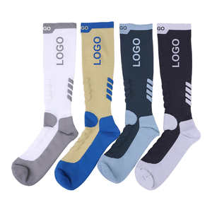 맞춤형 무릎 높이 20-30mmHg 의료용 운동용 쿠션 처리된 무봉제 러닝 순환 고품질 나일론 점진적 압박 양말 - Product Image 2