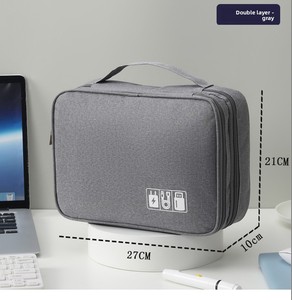 Nuova Borsa Portatile <span class=keywords><strong>per</strong></span> Cosmetici e Strumenti di Bellezza con Scomparti, Elegante e Pratica - Product Image 6