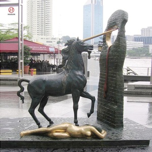 Classique Célèbre En Plein Air Surréalisme Bronze Saint Tuant Le Dragon <span class=keywords><strong>Sculpture</strong></span> - Product Image 5