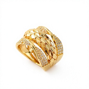 Anillo Ajustable de Aleación con Baño de Oro Estilo Bohemia y Zirconia, Diseño Texturizado Multicapa para Uso Diario y Fiestas de Boda - Product Image 3