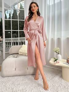 Gaun malam <span class=keywords><strong>satin</strong></span> kustom set hadiah wanita gaun malam untuk wanita gaun panjang hitam wanita untuk gaun pesta malam gaun pesta dansa