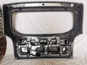 <span class=keywords><strong>Accesorios</strong></span> <span class=keywords><strong>para</strong></span> coche, puerta trasera de acero, cubierta de Panel de maletero <span class=keywords><strong>para</strong></span> <span class=keywords><strong>Hyundai</strong></span> <span class=keywords><strong>Tucson</strong></span> <span class=keywords><strong>2005</strong></span>, 2006, 2007, 2008, 2009, 2010 - Product Image 2