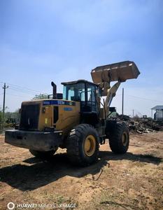 Chargeur sur pneus SEM 655D 5 tonnes en état d'occasion SEM XG955H Payloader fabriqué en 2020 - Product Image 4