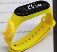 Montre bracelet LED étanche avec logo personnalisé, montre numérique pour enfants, cadeau de poupée de dessin animé, montre de sport