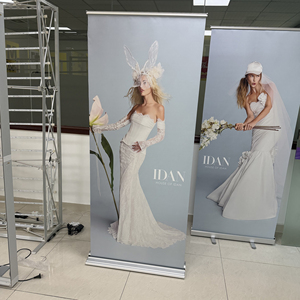 Banner Enrollable Export 80x200cm con Marco de Aluminio, Montaje sin Herramientas, Exhibición Promocional - Product Image 3