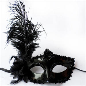 Masque de mascarade en plumes pour femmes de style vénitien pour les fêtes de Mardi Gras et d'Halloween Cosplay et accessoire de déguisement - Product Image 1