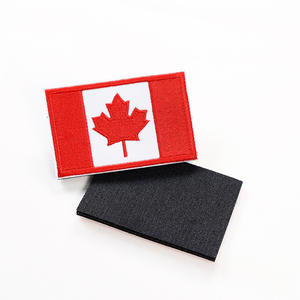 인기있는 저렴한 <span class=keywords><strong>2</strong></span> "* <span class=keywords><strong>3</strong></span>" 캐나다 국기 자수 패치 의류 모자 백팩을위한 후크 및 루프 - Product Image 1