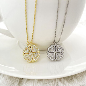 Nuova <span class=keywords><strong>Collana</strong></span> Foxi Jewelry, Design con Ciondolo a <span class=keywords><strong>Quadrifoglio</strong></span> e Cuore Placcato Oro 18K o <span class=keywords><strong>Argento</strong></span> - Product Image 3