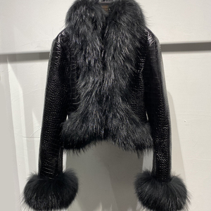 Chaqueta Corta de Cuero Genuino con Estampado de Cocodrilo Brillante Estilo Punk para Mujer, con Cuello de Piel de Zorro Plateado y <span class=keywords><strong>Pelo</strong></span> de Mapache - Product Image 6