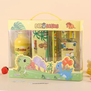 Ensemble de papeterie créative de luxe pour enfants avec bouteille d'eau, coffret cadeau, cadeaux en gros, <span class=keywords><strong>prix</strong></span>, fabriqué en Chine - Product Image 2