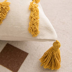 Oreillers tuftés minimalistes élégants à tenir dans vos bras et adoucir votre coeur Chaises de salon Canapés - Product Image 4