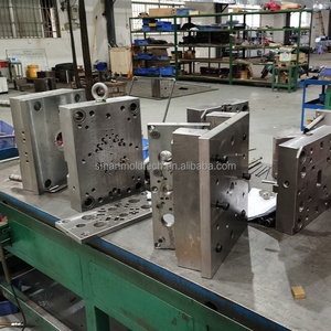 China High Quality Black <b>ABS</b> PP Mold Injection Mould <b>Machine</b> Plastic Injection Moulds Mouldings Mold - Product Image 3