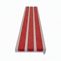 Profilé de marche d'escalier en aluminium moderne, couleur personnalisée, profilé de sécurité pour escalier extérieur, bordure de marche de type « Bull Nose » pour usage commercial