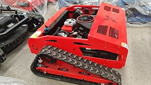 Tondeuse à <span class=keywords><strong>gazon</strong></span> télécommandée économique à moteur essence/diesel 9 kW, hauteur de coupe réglable, roulement à billes pour cour et villa - Product Image 5