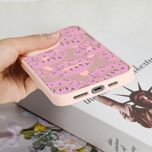 Nueva funda de teléfono de TPU con patrón de beso rosa para iPhone 16 15 14 13 Pro Max <span class=keywords><strong>Plus</strong></span>, funda magnética a prueba de golpes para teléfono - Product Image 3