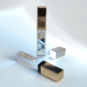 Brillo Labial LED de 9 ml con Tapa de Rosca de Plástico y Logotipo Personalizado - Product Image 1