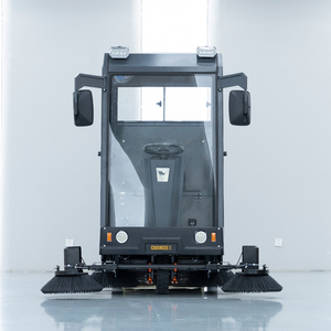 New Chancee CG-SP 190/180 Ride-On Self-Propelled <b>Floor</b> & Road <b>Clean</b> With 48V Battery <b>Floor</b> Sweeper - Product Image 3