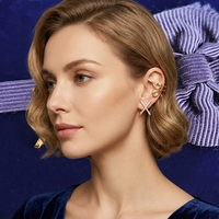 Boucles d'oreilles enfant plaqué or 18 carats, sans piercing, anti-moustiques, en forme de lune pavée de zircone cubique, en cuivre écologique, tendance