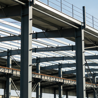 Entrepôt à structure en acier de bonne durabilité et doté d'un espace intérieur spacieux, avec une construction en acier préfabriquée conçue pour le stockage en vrac
