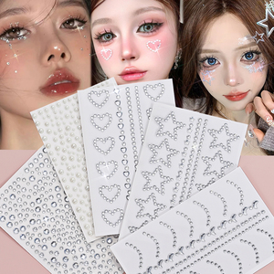 Adesivi autoadesivi con 5 fogli con strass a forma di cuore e stella con 5 fogli - Product Image 2