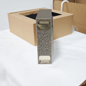 Mini station de travail IA légère en aluminium pour créateurs indépendants, avec inférence locale LLM 200b hors ligne et traitement avancé des GPU DGX 6 144 - Product Image 3