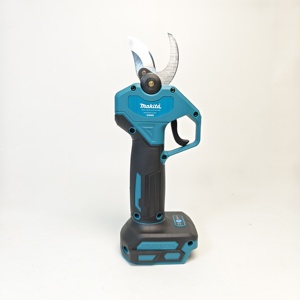 Sécateur électrique sans fil Makita au lithium, coupe maximale de 25 mm, pour l'entretien des vergers et des vignobles - Product Image 4