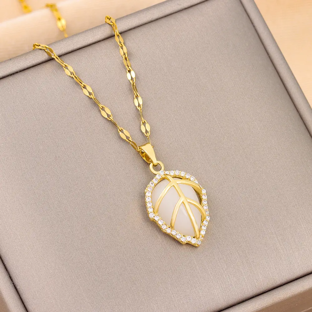 2023 Hot Sale High Quality Leaf Clover Charm Pendant Necklaces Chain Stainless Steel Jewelry