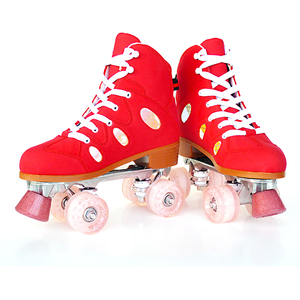 Usine de vente en gros de haute qualité Patins à roulettes professionnels les plus vendus personnalisés - Product Image 1