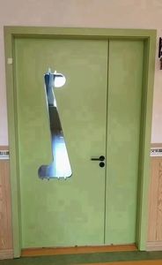 <span class=keywords><strong>Porta</strong></span> Composita in Legno dal Design Accattivante con Finestra in Vetro per Asili Nido e Scuole Materne - Product Image 2