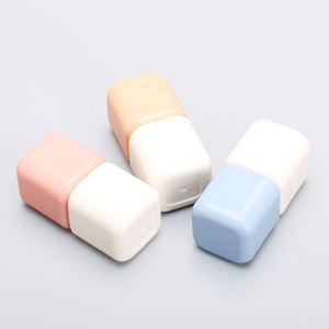 Envase de Plástico Mate Colorido de 4g para Cosméticos, con Tapa de Rosca, para Lápiz Labial y Rubor, Personalizable con Logotipo, Venta al Por Mayor - Product Image 1